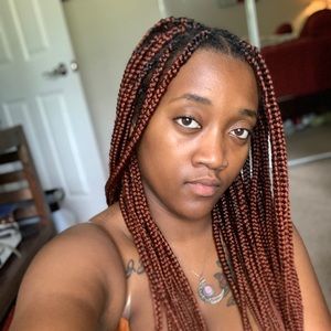 Meet your Posher, Brianna